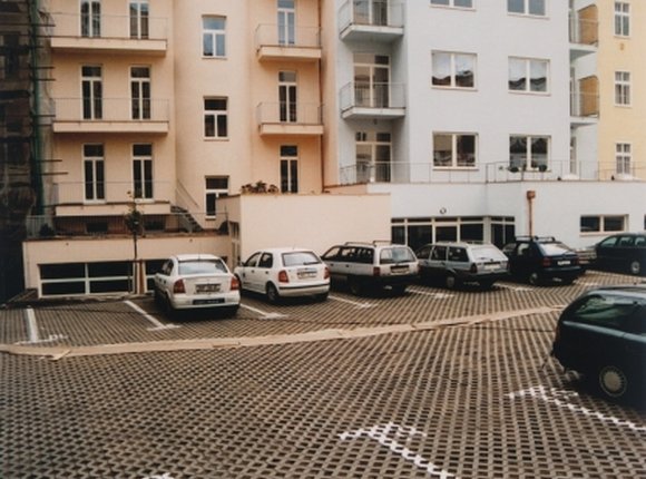 Polyfunkční domy Belgická č. 14, 16, 20