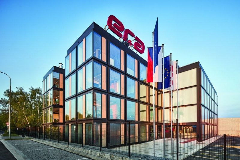 New office and development centre of ERA comp. in Pardubice