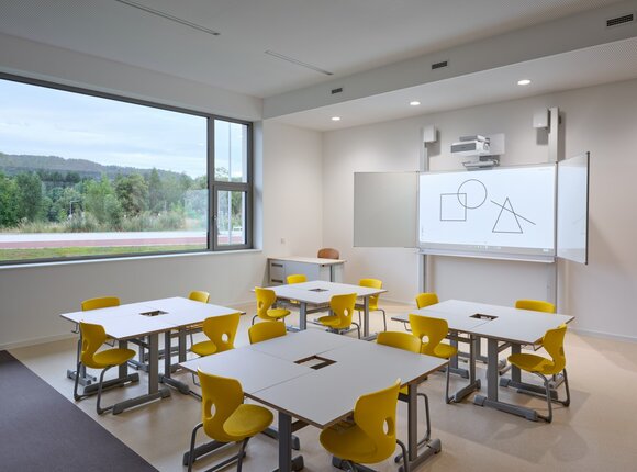 Základní a mateřská škola VIA Beroun