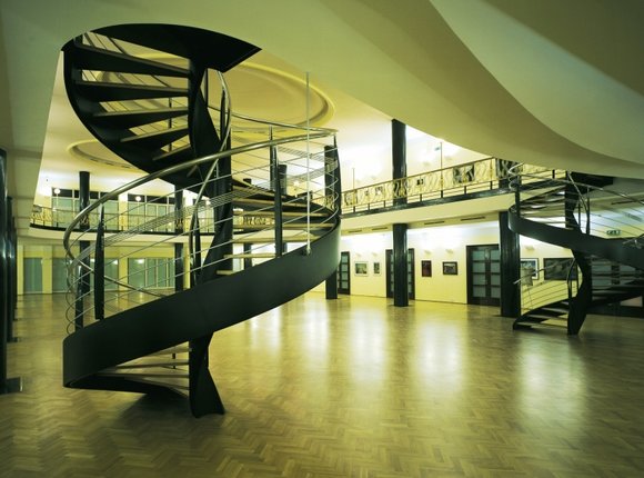 Multifunkční centrum Slovanský Dům