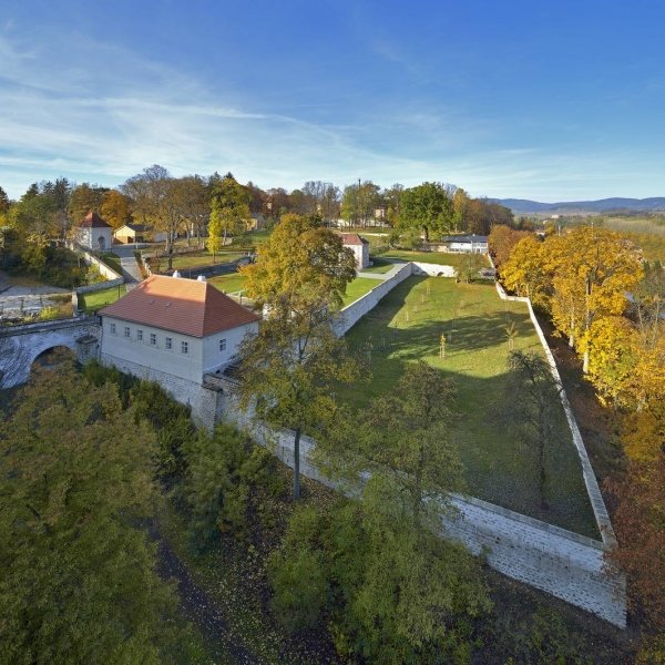 Vzdělávací a kulturní centrum Broumov - revitalizace kláštera a části zahrady