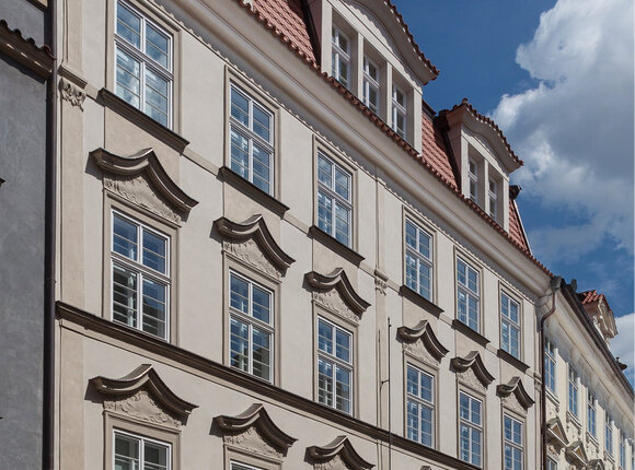 Renovation of a historic building and garden terraces