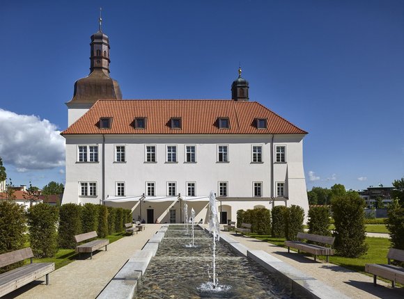 Reconstruction of the chateau, Dolní Břežany