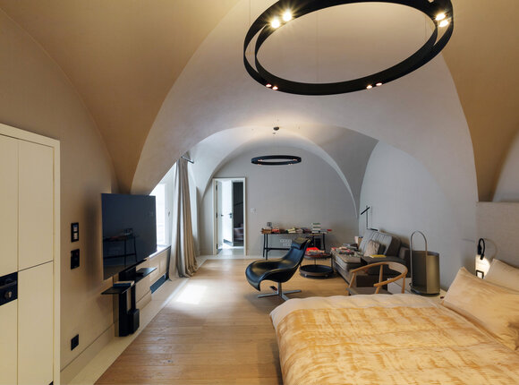 Renovation of a historic building and garden terraces